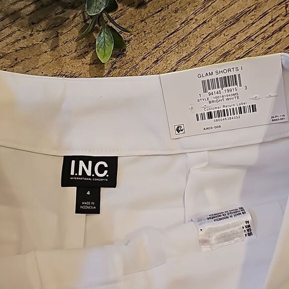 White INC glam shorts size 4 NWT - Picture 4 of 13